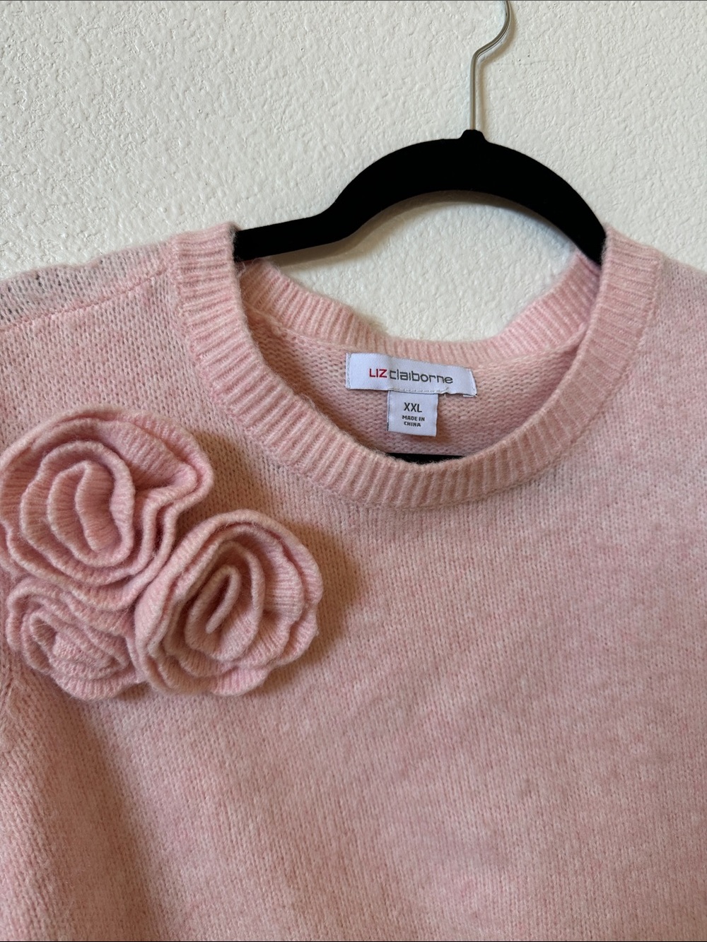 Liz Claiborne Blush Pink Short Sleeve Rosette Sweater - Picture 2 of 11